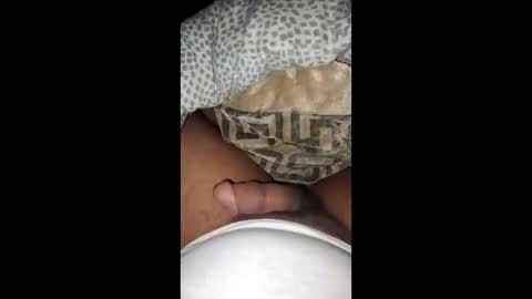 Snapshot of justingodla20 chatting on 11/14/25, 02:43 justingodla20 online show from 11/14/25, 02:43