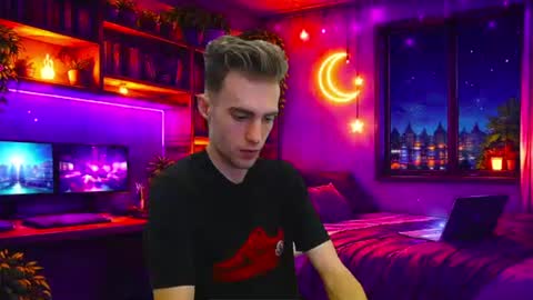 Snapshot of justinnordick chatting on 06/23/26, 07:39 Hologram Guy online show from 06/23/26, 07:39