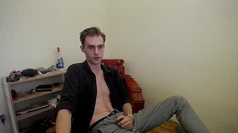 Snapshot of justinnordick chatting on 07/24/26, 01:53 Hologram Guy online show from 07/24/26, 01:53