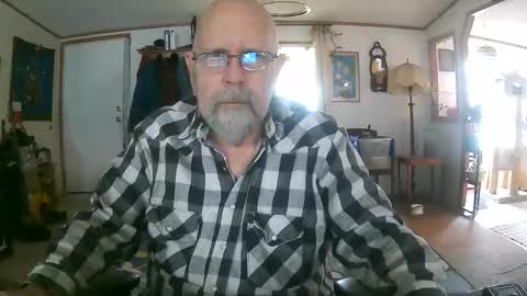 justlustagain online show from 04/01/26, 01:01