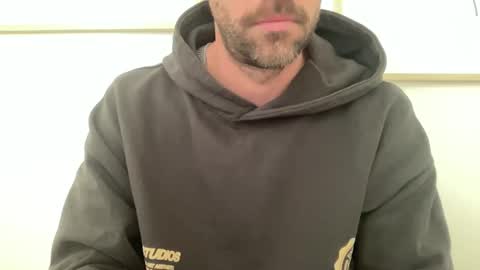 justmeandyou00 online show from 01/17/25, 11:49