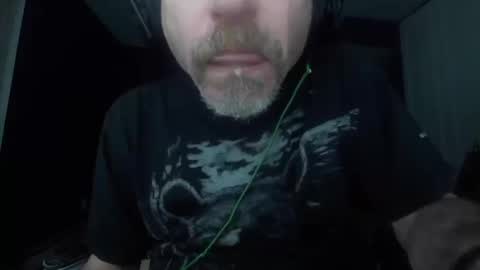 Snapshot of justmetool chatting on 10/14/25, 07:53 Tool online show from 10/14/25, 07:53