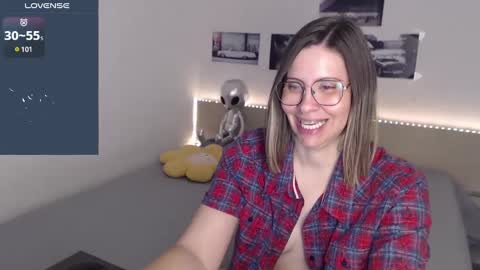 Julie online show from 01/20/25, 05:59