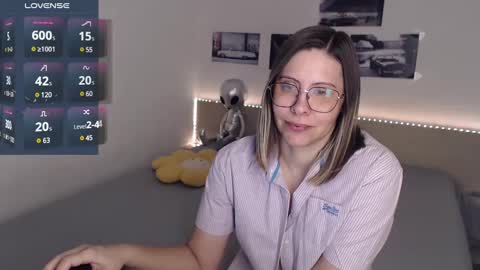 Julie online show from 01/21/25, 05:16