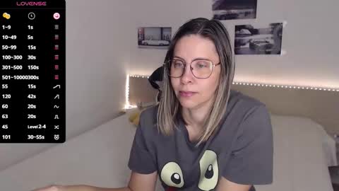 Julie online show from 10/14/25, 03:51