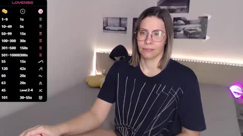 Julie online show from 03/02/26, 05:08