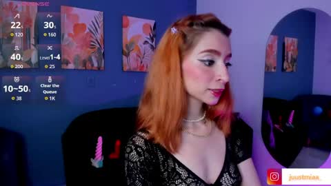 Snapshot of justmia_ chatting on 07/17/26, 12:50 Mia online show from 07/17/26, 12:50