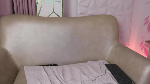 Nala online show from 02/10/25, 06:53