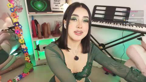 Emy online show from 03/18/26, 12:14