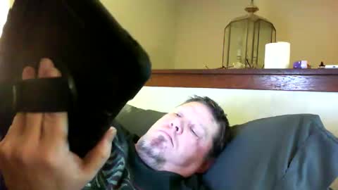 justsetfree online show from 01/18/25, 01:41