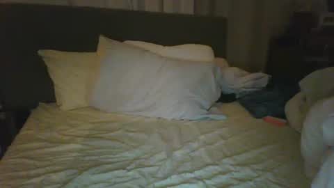 justsomegirl249 online show from 12/11/24, 04:18