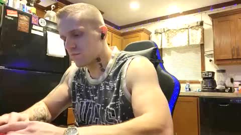 justus0624 online show from 10/23/25, 02:44