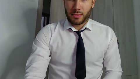 Snapshot of justynxxx1 chatting on 02/04/25, 06:14 Justin online show from 02/04/25, 06:14