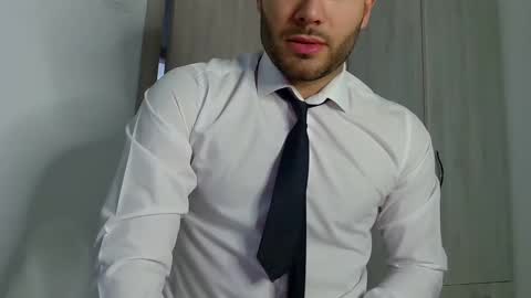 Snapshot of justynxxx1 chatting on 02/20/25, 05:55 Justin online show from 02/20/25, 05:55