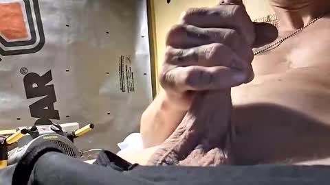 Snapshot of jveillette00p27 chatting on 11/19/25, 08:03 JimmyJams online show from 11/19/25, 08:03