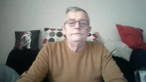 Snapshot of jyarthur01750 chatting on 12/20/24, 10:05 Arthur01750 online show from 12/20/24, 10:05