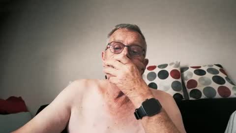 Snapshot of jyarthur01750 chatting on 07/23/26, 10:35 Arthur01750 online show from 07/23/26, 10:35
