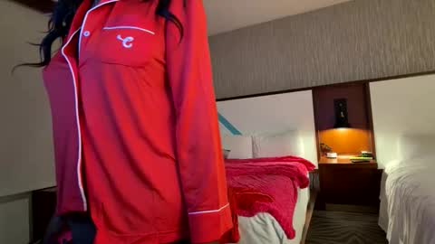 Aki Kim online show from 04/21/26, 05:14