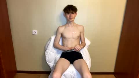 Snapshot of k1tty_b0y chatting on 12/28/24, 02:54 k1tty b0y online show from 12/28/24, 02:54