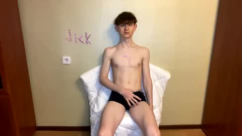 Snapshot of k1tty_b0y chatting on 01/10/25, 06:49 k1tty b0y online show from 01/10/25, 06:49