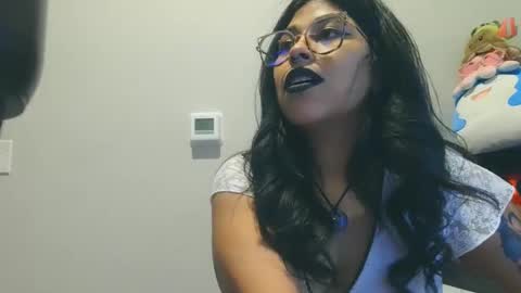Snapshot of k1ttym3owm3ow chatting on 03/08/25, 09:17 k1ttym3owm3ow online show from 03/08/25, 09:17