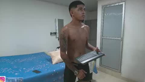 k_florez online show from 03/17/26, 07:44