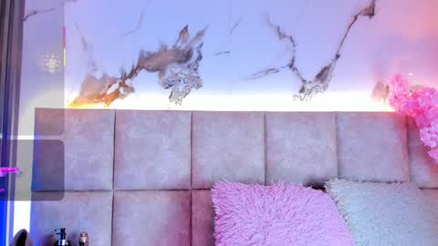 kaarol01 online show from 03/02/26, 07:10