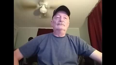 Snapshot of kabriggs136 chatting on 02/08/25, 01:00 kabriggs136 online show from 02/08/25, 01:00