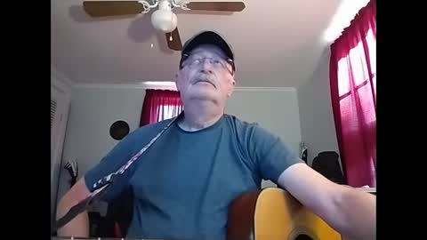 Snapshot of kabriggs136 chatting on 02/21/25, 09:32 kabriggs136 online show from 02/21/25, 09:32