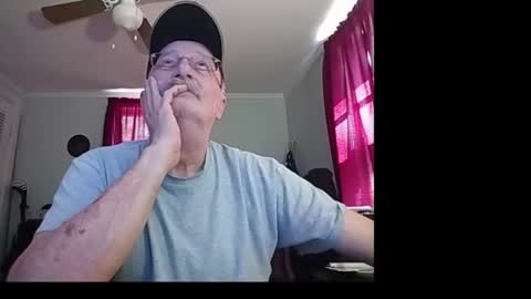 Snapshot of kabriggs136 chatting on 10/02/25, 07:43 kabriggs136 online show from 10/02/25, 07:43