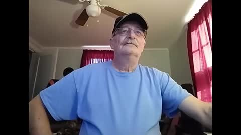 kabriggs137 online show from 01/28/25, 09:19