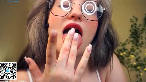 Tate online show from 09/25/25, 06:28