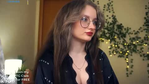 Tate online show from 10/08/25, 06:11