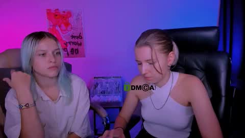 kaela_spell_ online show from 11/10/25, 08:30