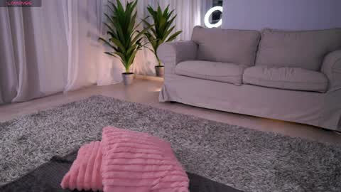 Rose online show from 04/08/26, 07:52