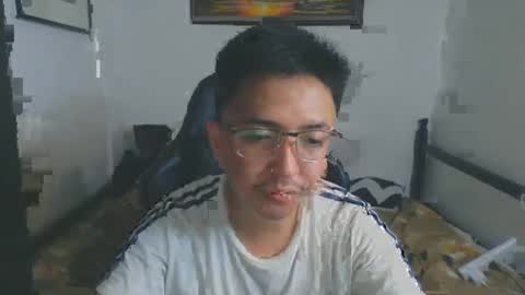 Snapshot of kagoshima1998 chatting on 06/08/26, 02:50 kagoshima1998 online show from 06/08/26, 02:50