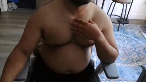 kai319206 online show from 10/31/25, 10:11