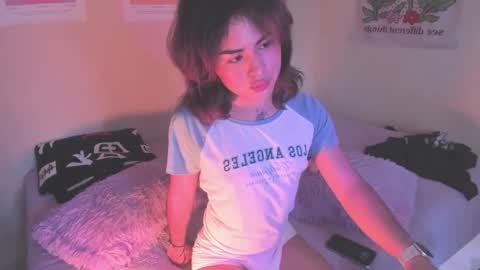 Snapshot of kai_novoa chatting on 10/25/25, 06:46 Kai Novoa online show from 10/25/25, 06:46