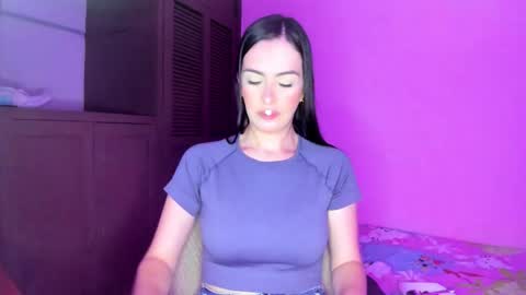 kaiahlive online show from 01/05/26, 08:12