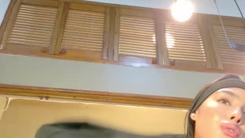 Snapshot of kaiawhite chatting on 12/19/25, 09:22 kaiawhite online show from 12/19/25, 09:22