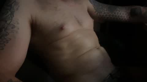 Snapshot of kaiklixen69 chatting on 05/25/26, 01:22 kaiklixen69 online show from 05/25/26, 01:22