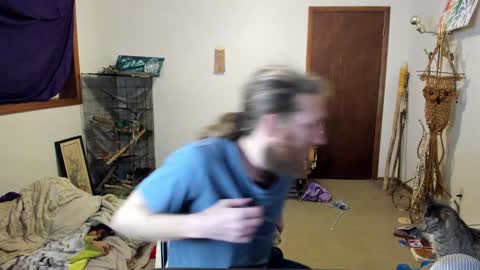 Kaiku77 online show from 01/05/25, 06:02