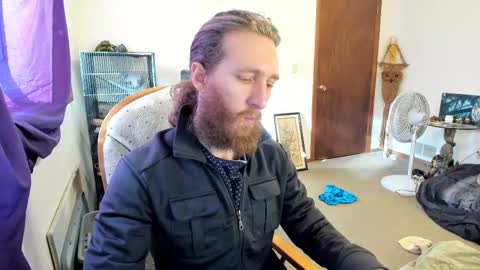 Kaiku77 online show from 03/06/25, 09:31