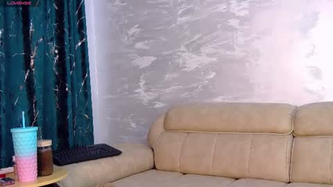 Kaila Lewis online show from 07/01/26, 07:02