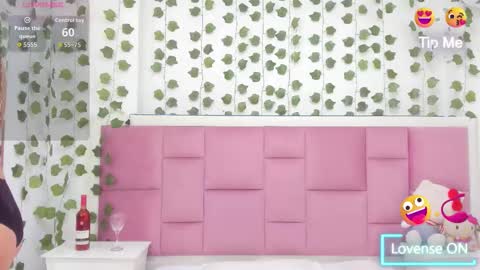 Snapshot of kaily_sweet1 chatting on 02/18/26, 11:06 kelly online show from 02/18/26, 11:06