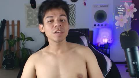 Snapshot of kain_moretti chatting on 03/22/26, 01:42 KAIN online show from 03/22/26, 01:42
