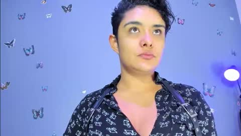 kaira_mosse_ online show from 11/09/25, 12:25