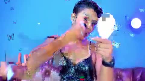 kaira_mosse_ online show from 07/07/26, 11:47