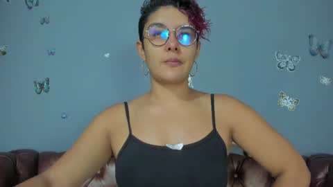 kaira_mosse_ online show from 07/15/26, 11:26
