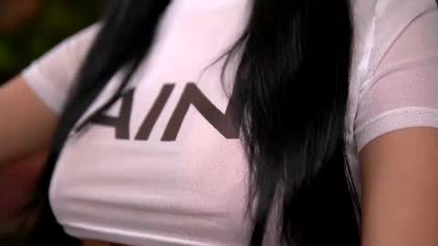 Kaira online show from 12/14/25, 06:45